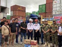 Bantu Warga Terdampak Banjir, PT PASN dan PT PMB Kirim Ribuan Paket Sembako ke Bena Baru