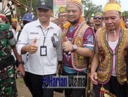 PT Berau Coal Konsisten Dukung Pelestarian Budaya Lewat Festival Bekudung Batiung dan Hari Jadi Kampung Tumbit Dayak ke-262